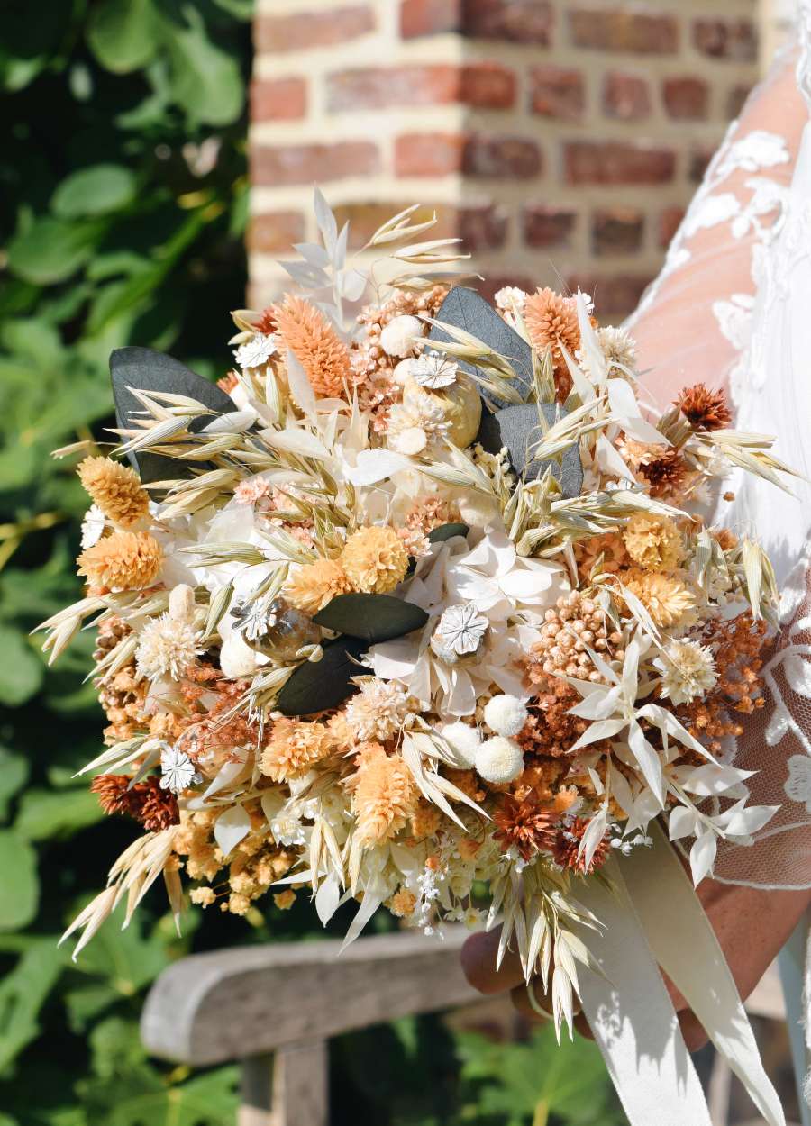 Flynn Bridal Bouquet - small