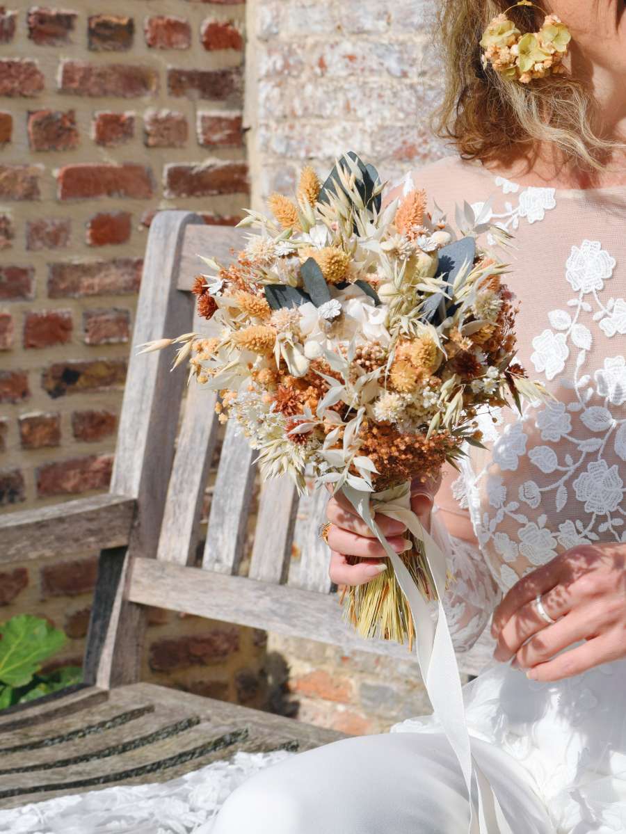 Flynn Bridal Bouquet - small