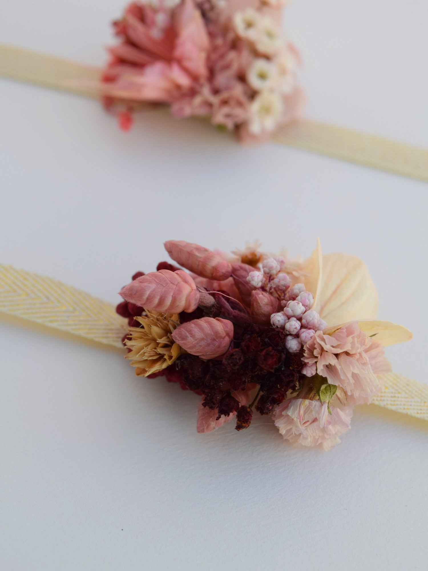 Pink Paradise - wrist corsage children