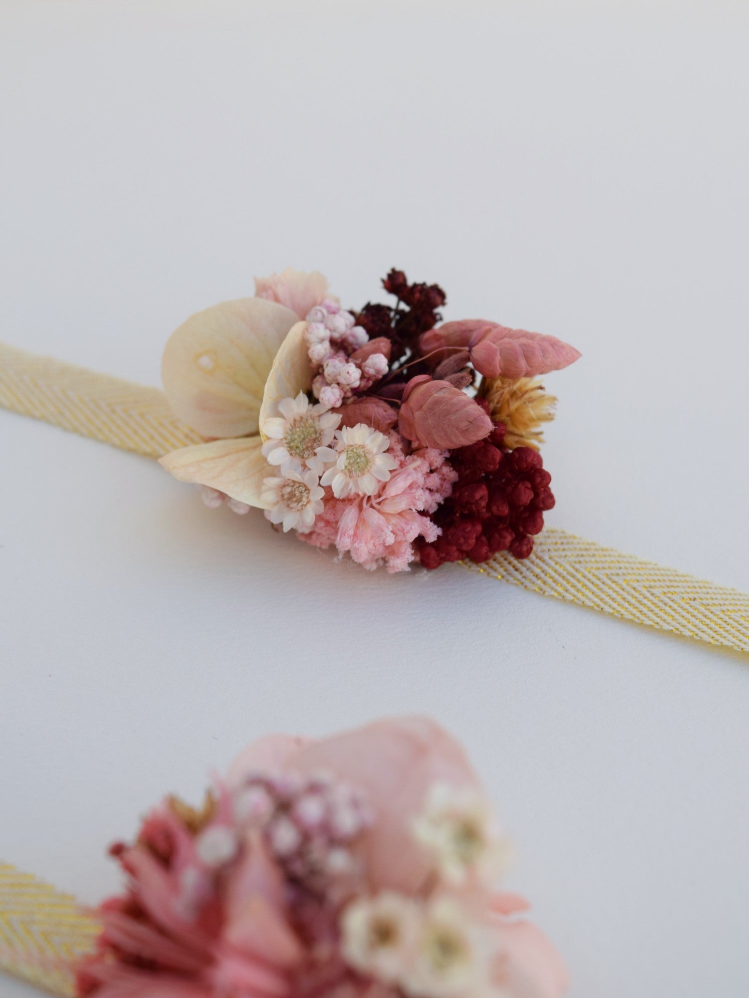Pink Paradise - wrist corsage children