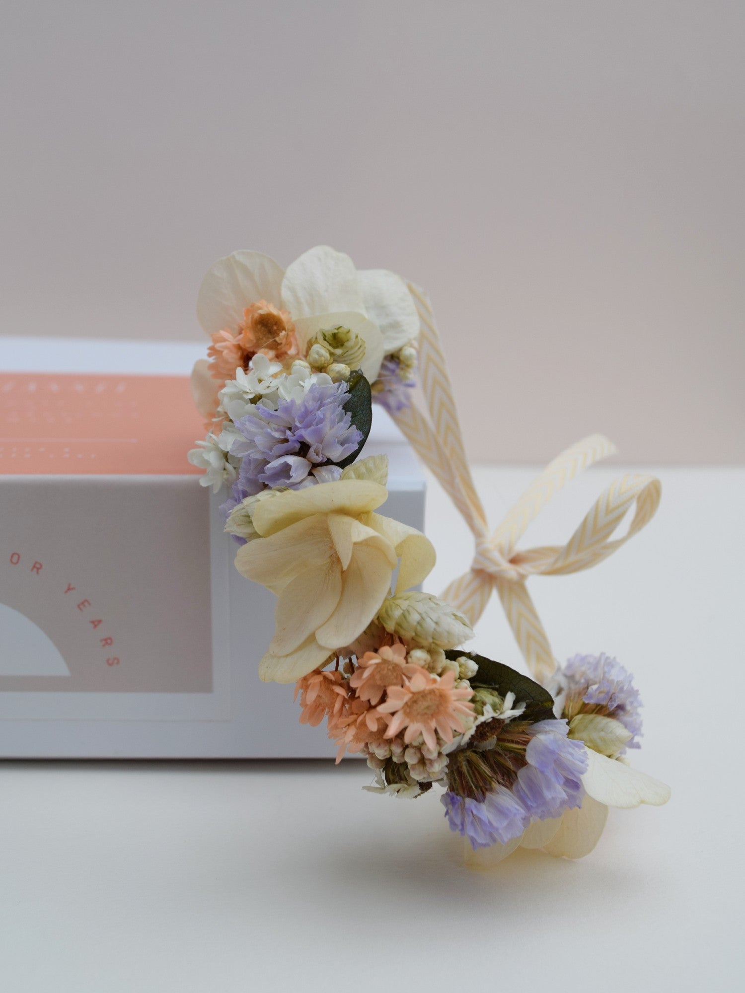 Funky - Wrist Corsage