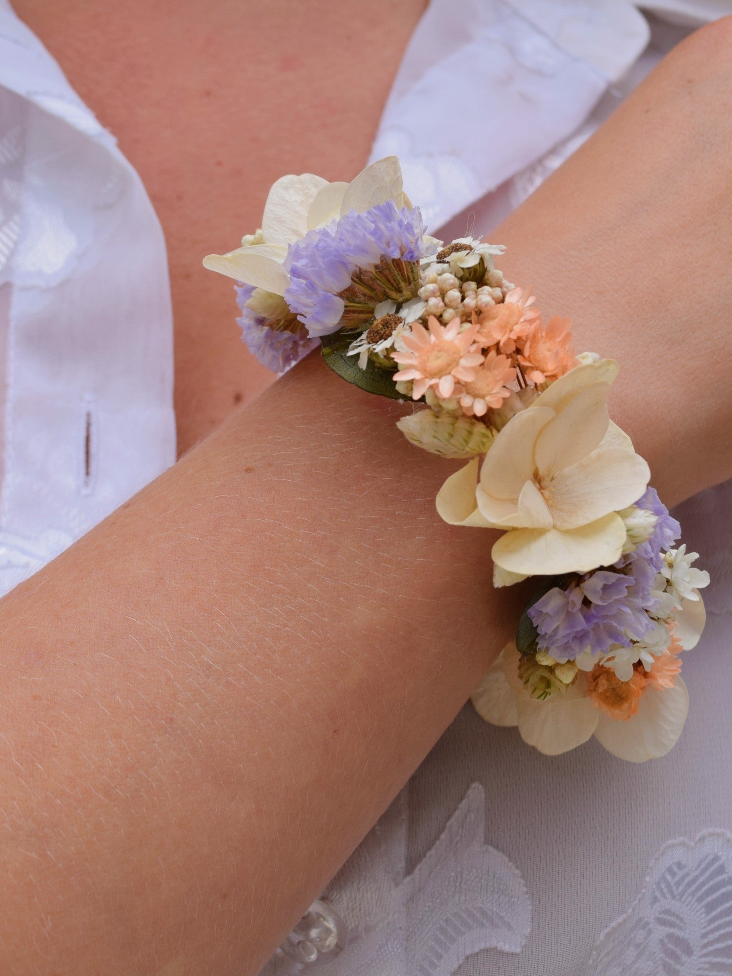Funky - Wrist Corsage