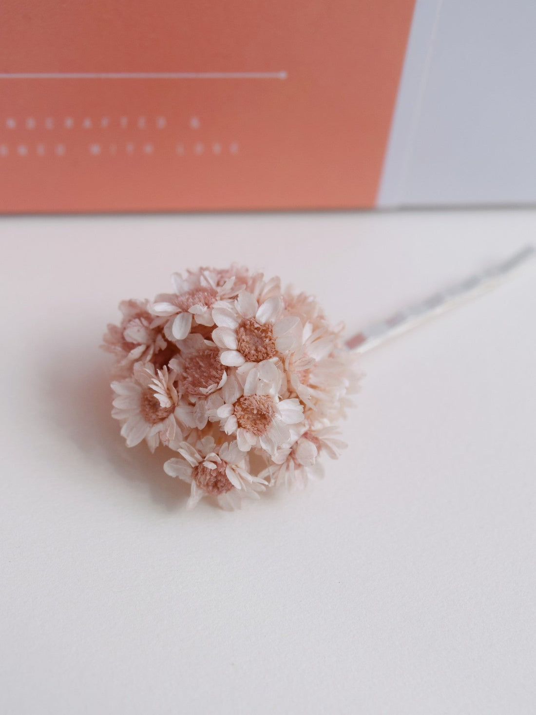 Monochrome PINK - Hairpin S