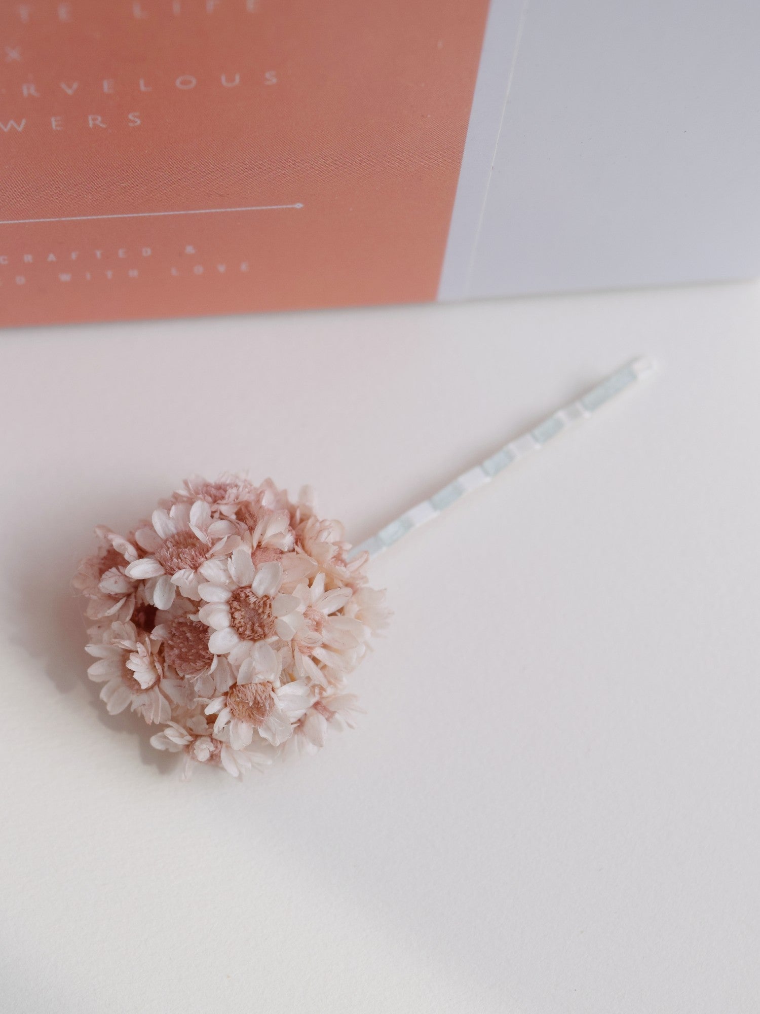 Monochrome PINK - Hairpin S