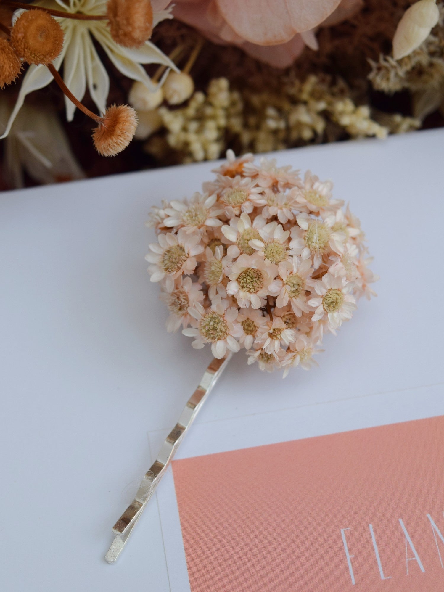 Monochrome NUDE - hairpin M