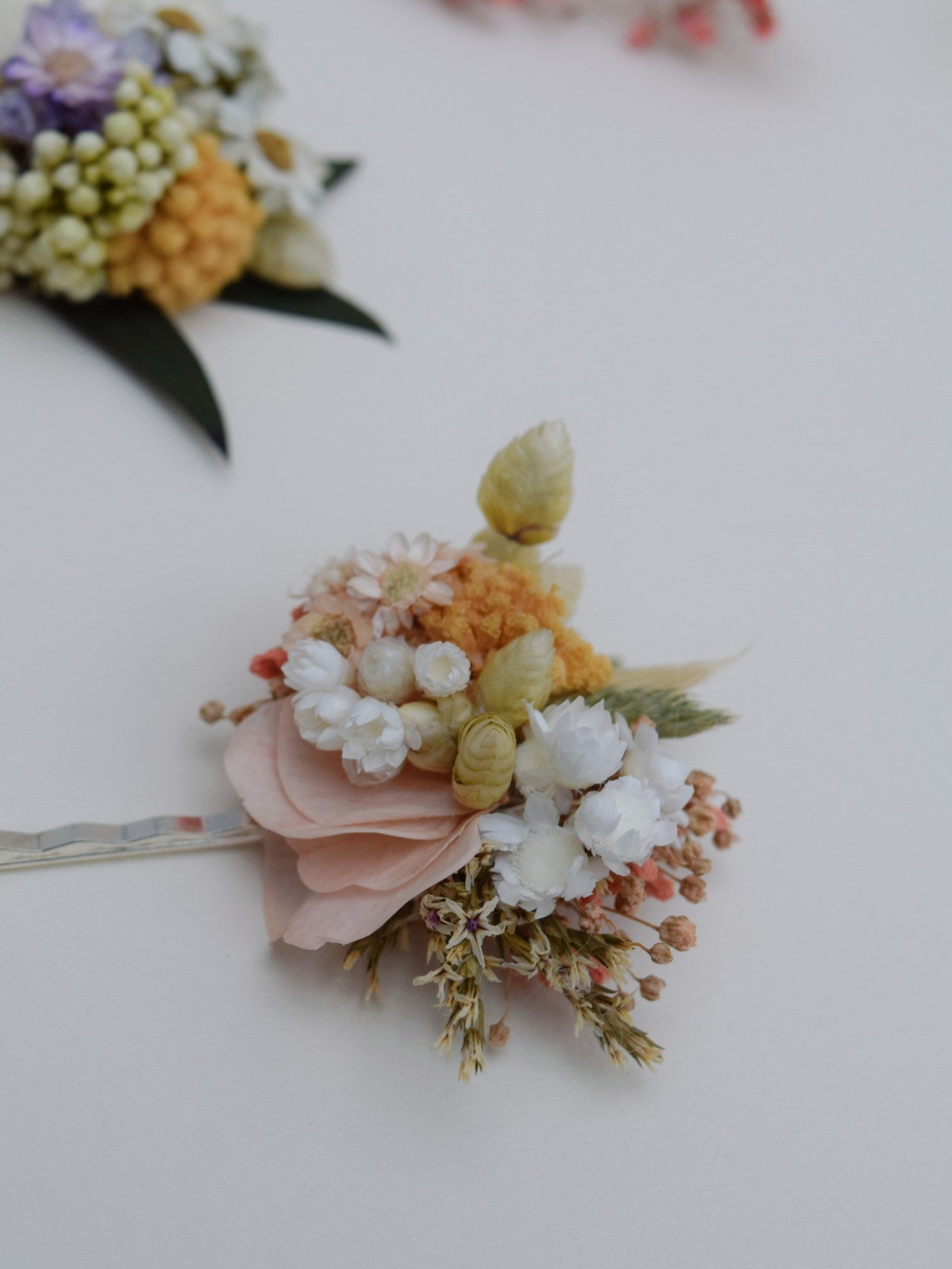 Romance - Hairpin M