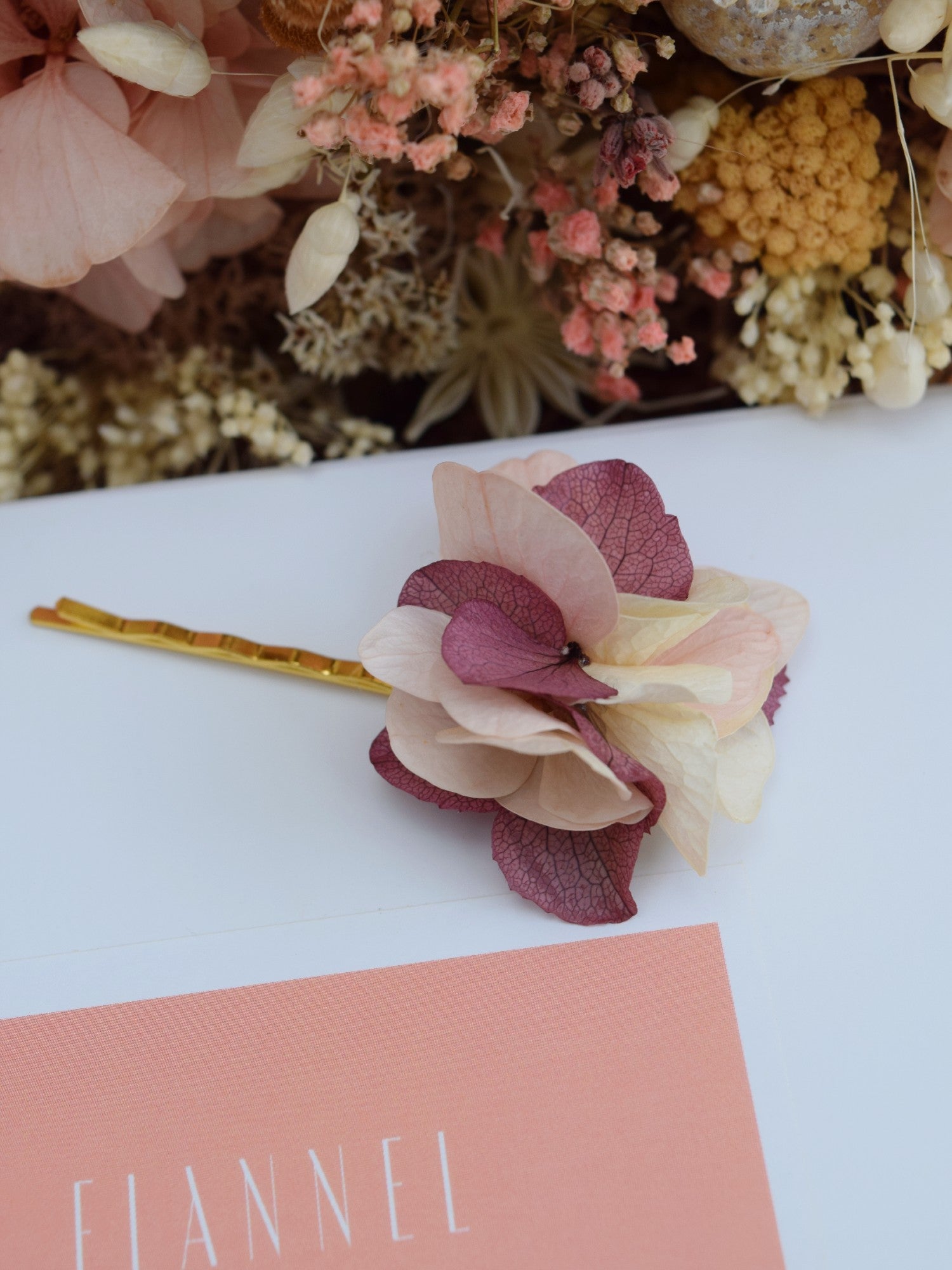 Blush - Hairpin S