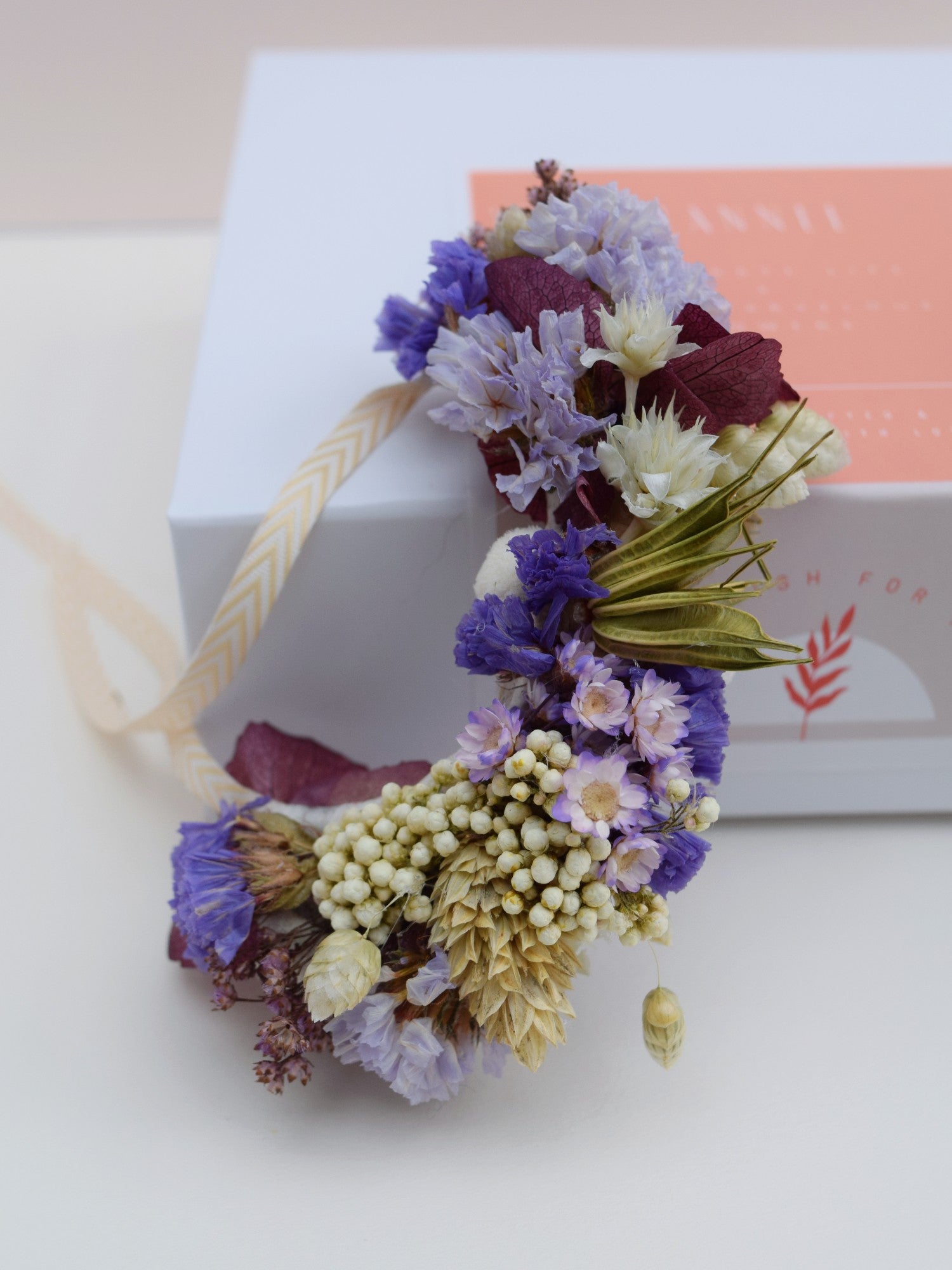 Purple rain - Wrist corsage