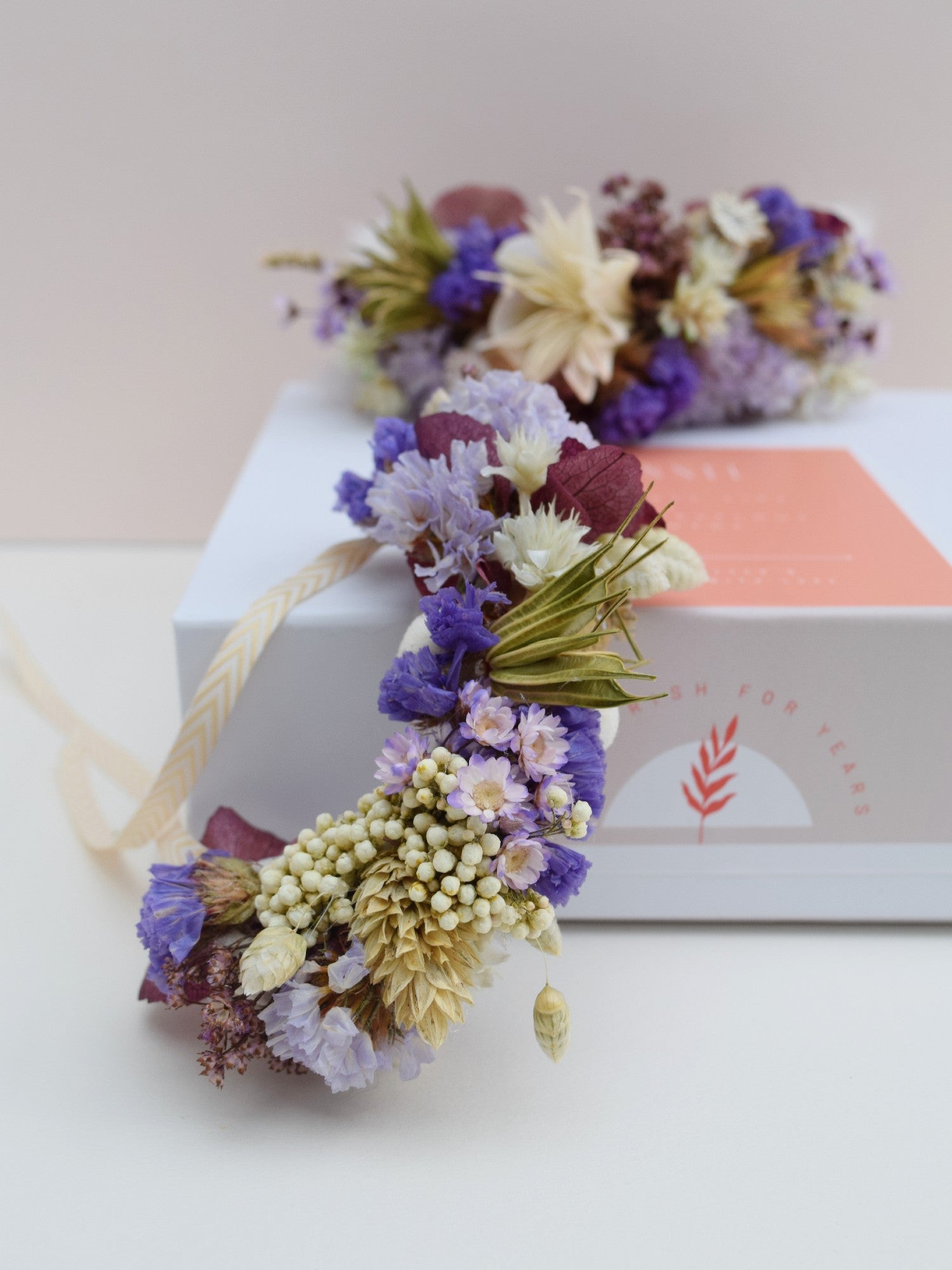 Purple rain - Wrist corsage