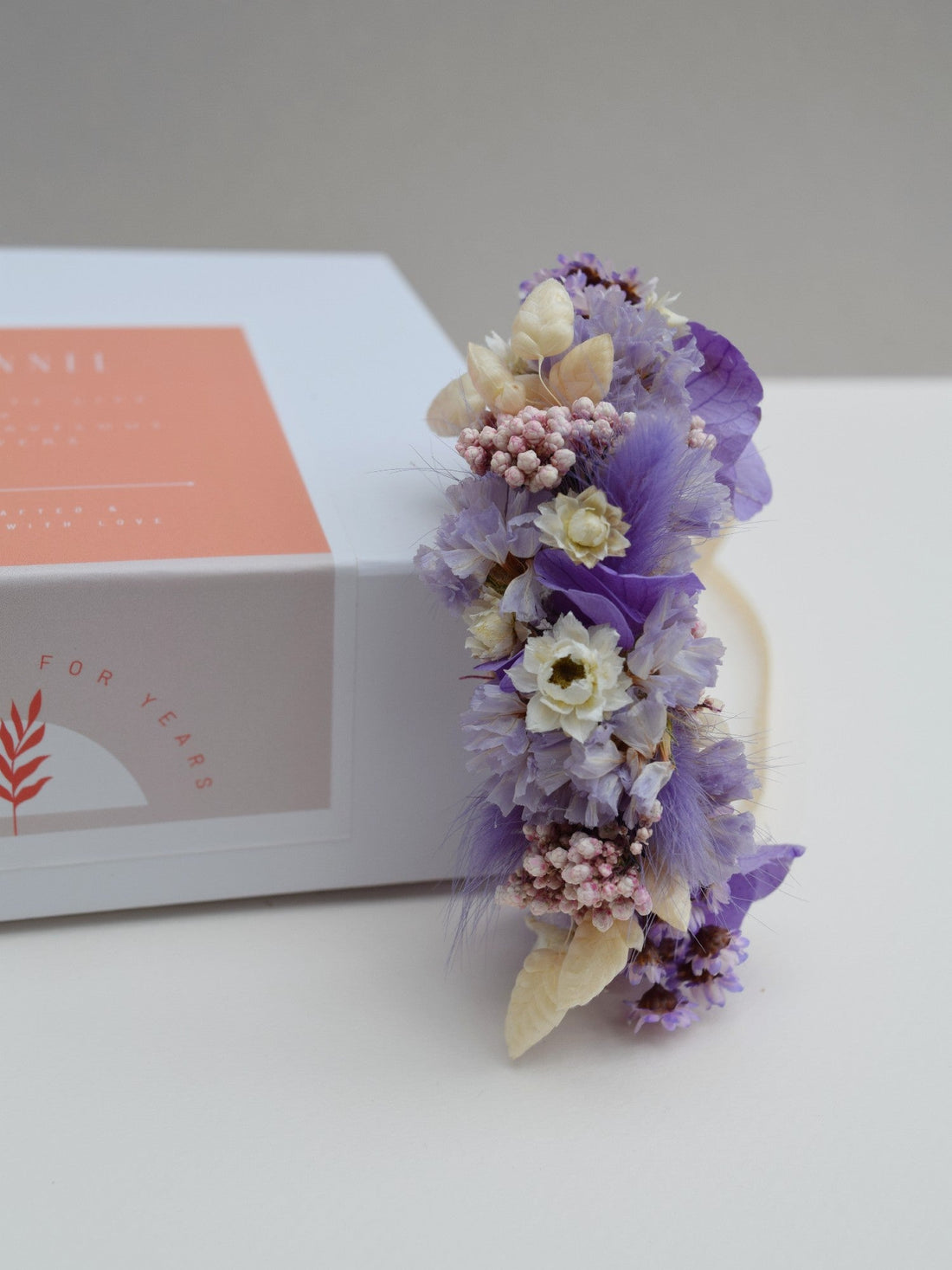 Mauve rain - Wrist corsage