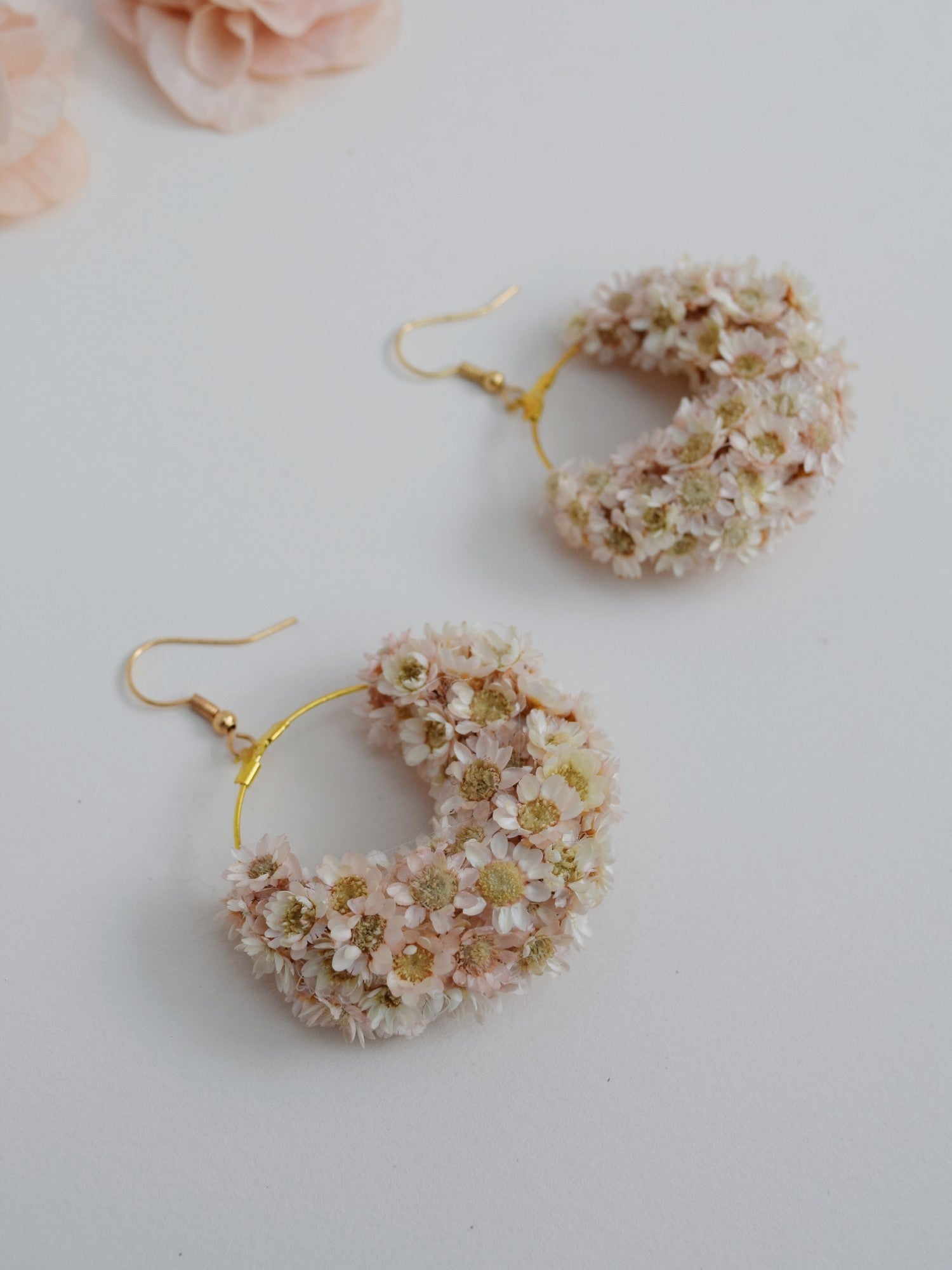 Over the Moon NUDE - earrings
