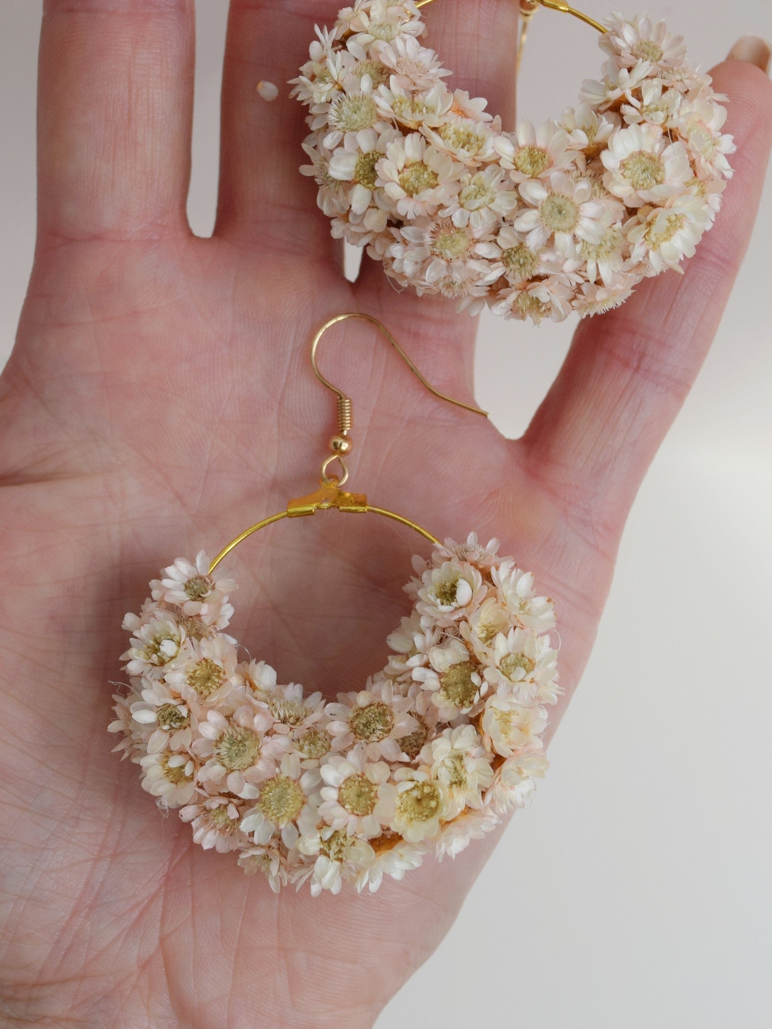 Over the Moon NUDE - earrings