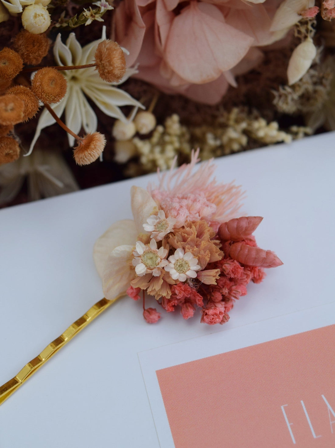 Strawberry field - Hairpin S