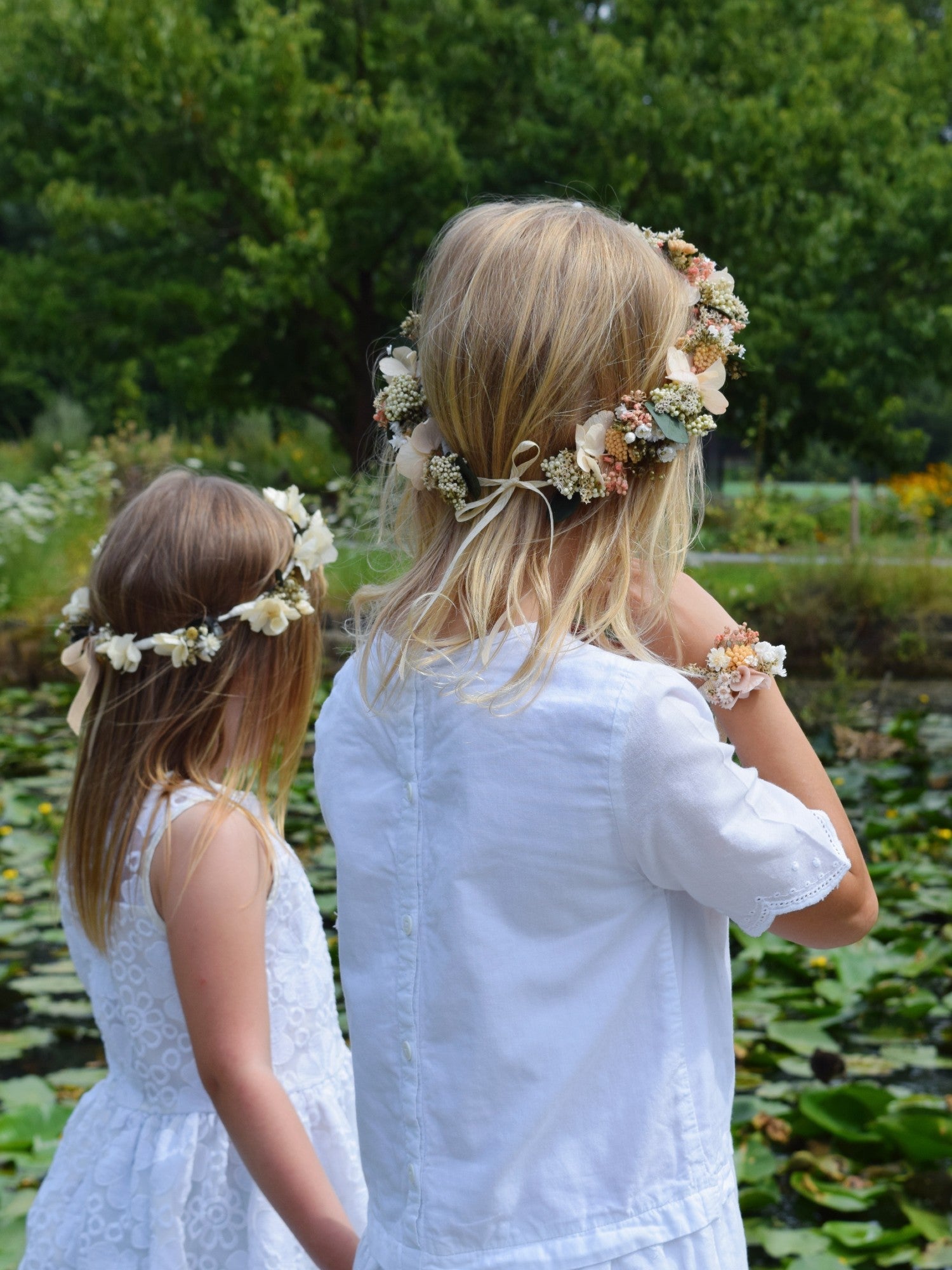 Lucy - Flower crown child
