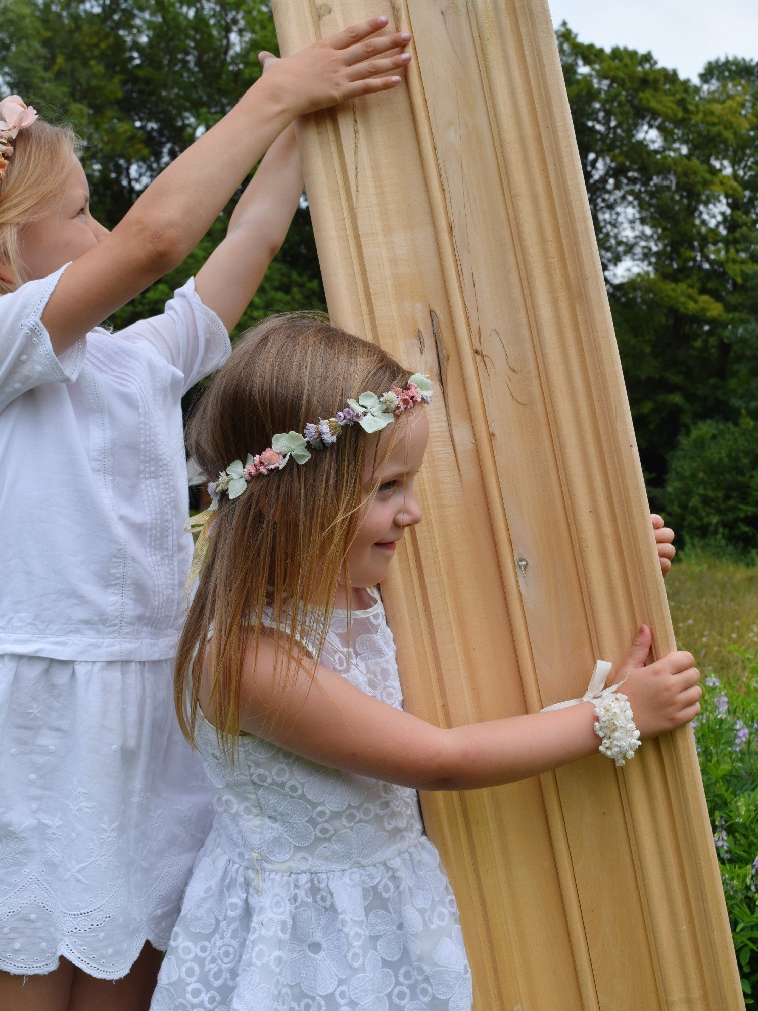 Ro - Flower crown children