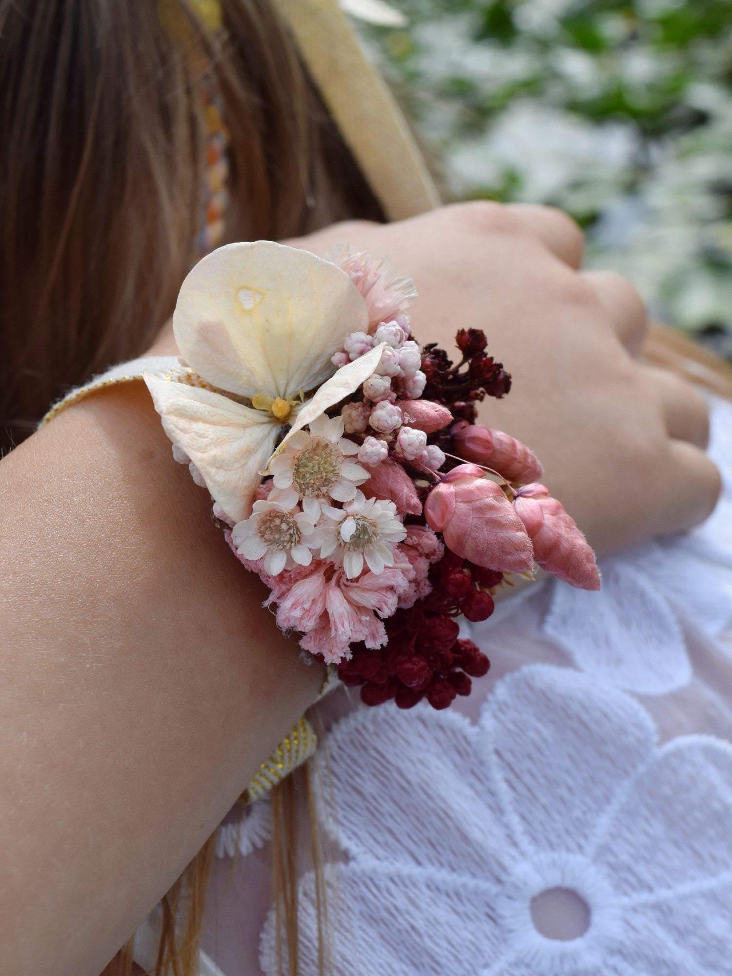 Pink Paradise - wrist corsage children