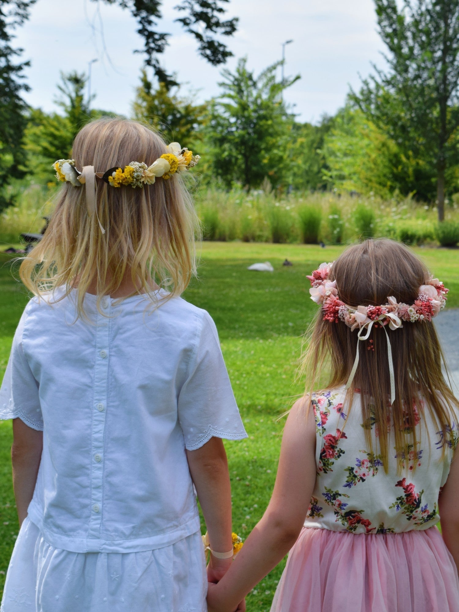 Layla - Crown of flowers children