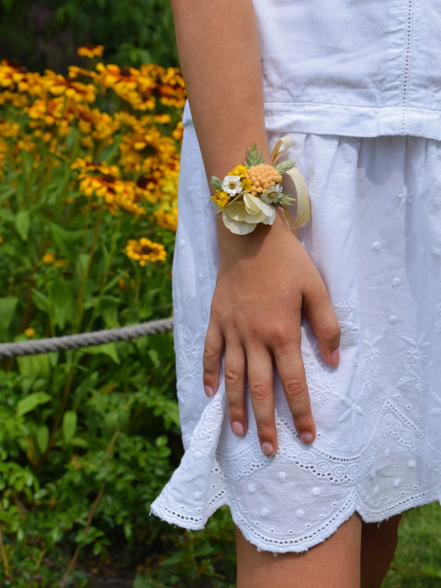 Sunshine - wrist corsage children