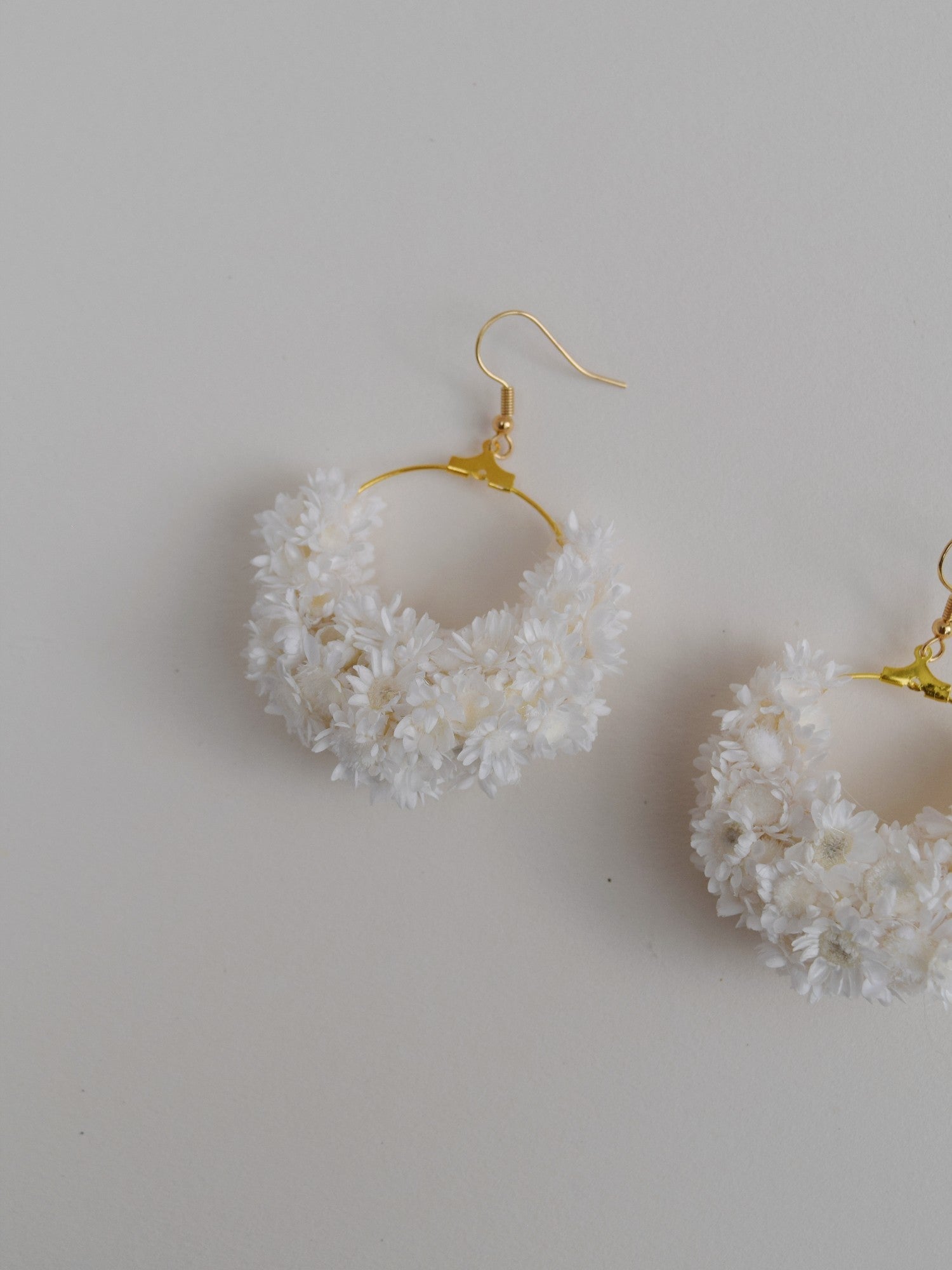 Over the Moon WHITE - earrings