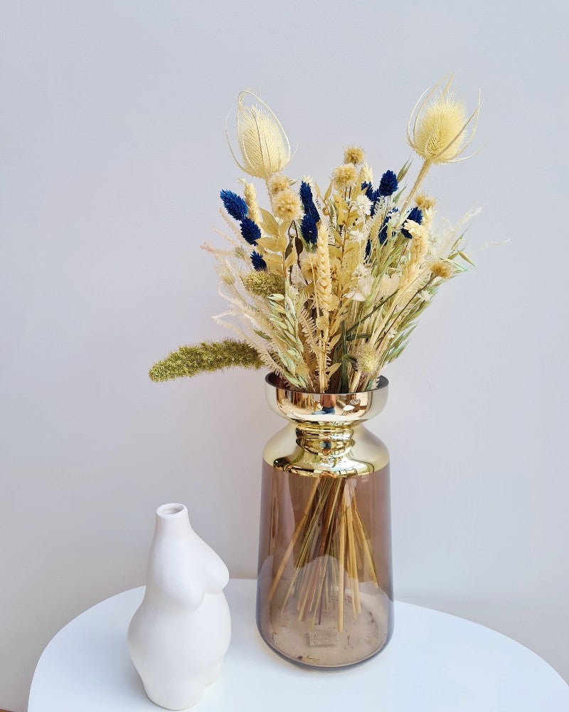 Canopy vase