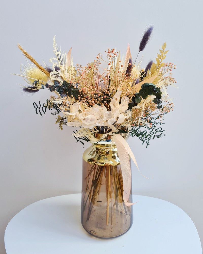 Canopy vase