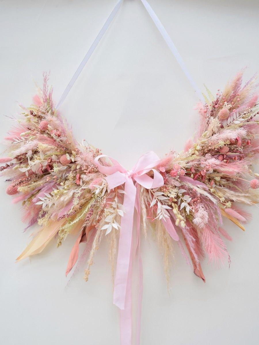 Fly me to the moon - floral wreath