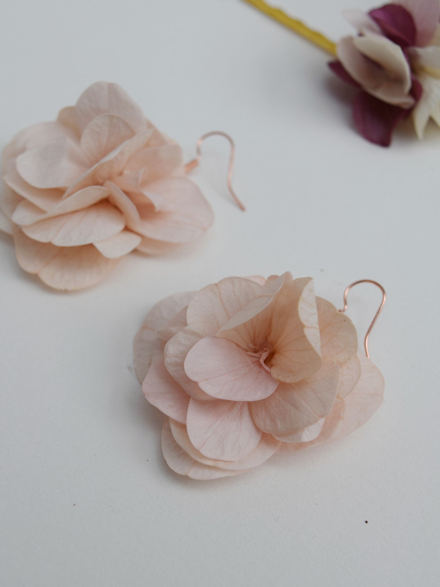 Flower Field ROSE - earrings